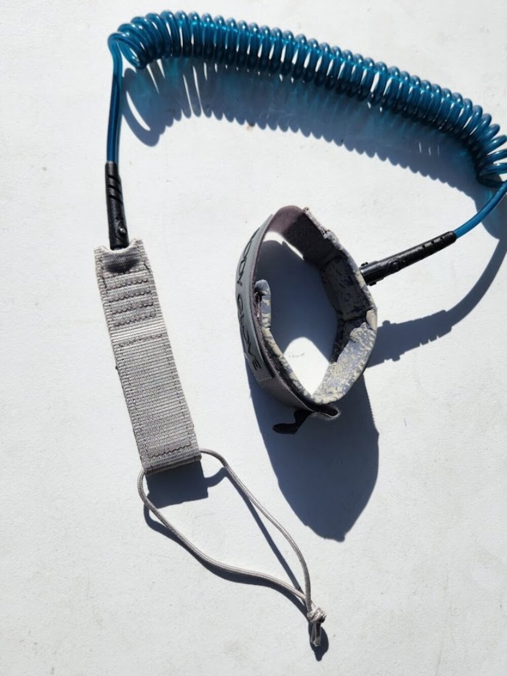 BODY GLOVE SUP Paddle Board Surf Leash Coiled Cord Neoprene Ankle Strap Paddlebo